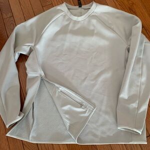 Lululemon Athletica Textured light gray or light bone Pullover